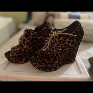 Leopard Print Peep Toe Wedges